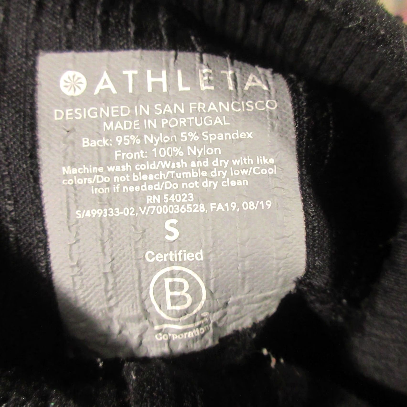 Athleta Athleta Puffer Jacket Women S Black Quilted Short Zip Vented Back Size S / US 4 / IT 40 - 3 Thumbnail
