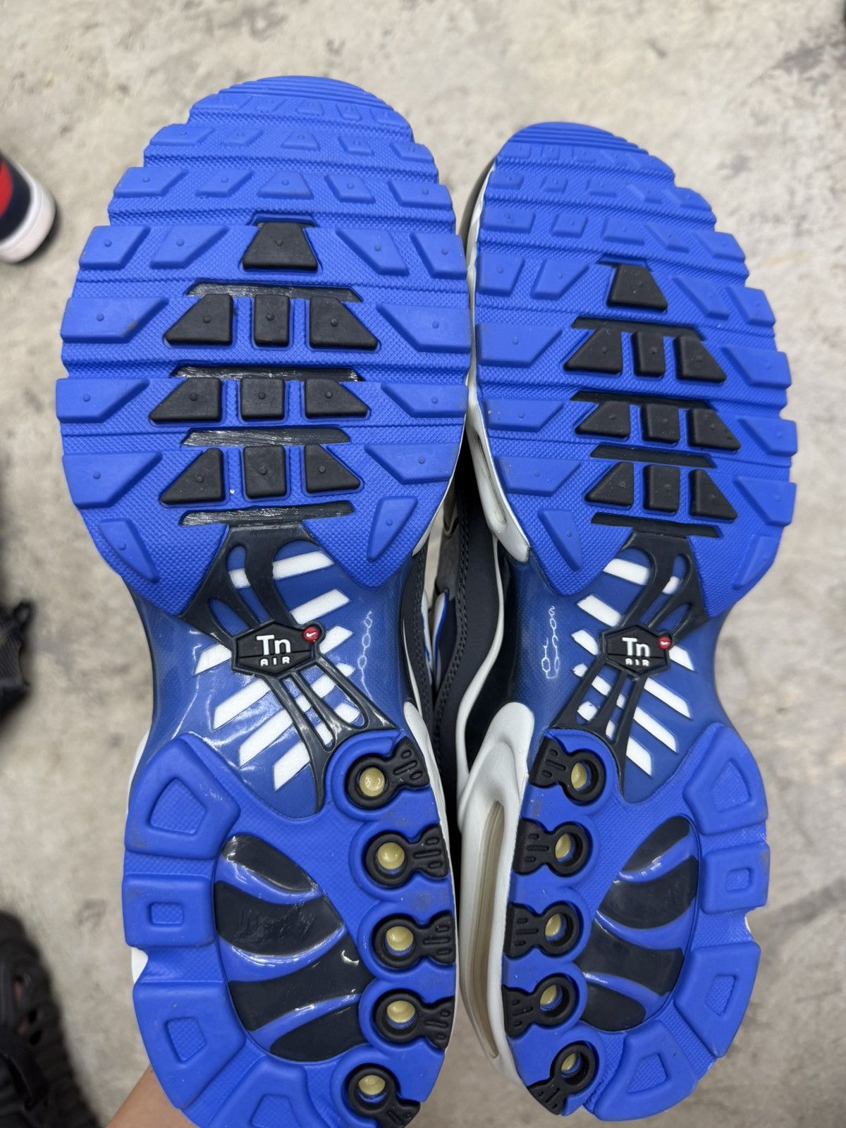 Nike Nike Air Max Plus Social FC Size US 12 / EU 45 - 4 Thumbnail
