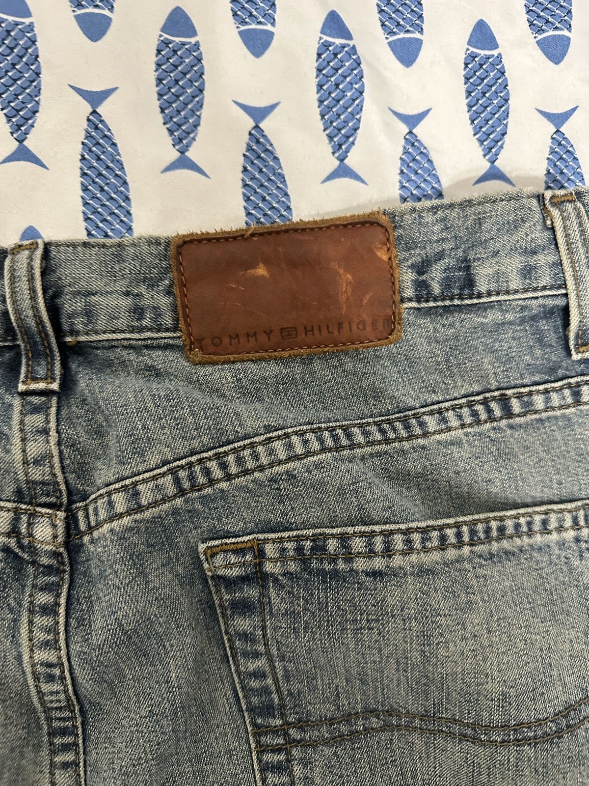 Tommy Hilfiger Tommy Hilfiger Baggy Jeans Size US 34 / EU 50 - 8 Thumbnail