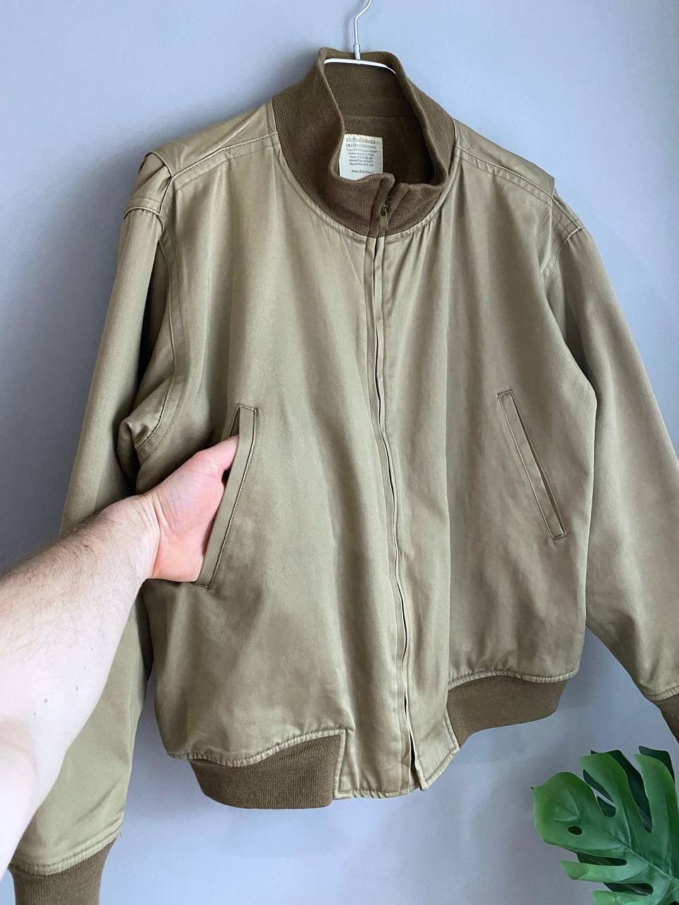 Vintage Vintage 1940s US Army Tanker Jacket WWII Wool Lining Zip TALON, Size XS-S Size US S / EU 44-46 / 1 - 6 Thumbnail