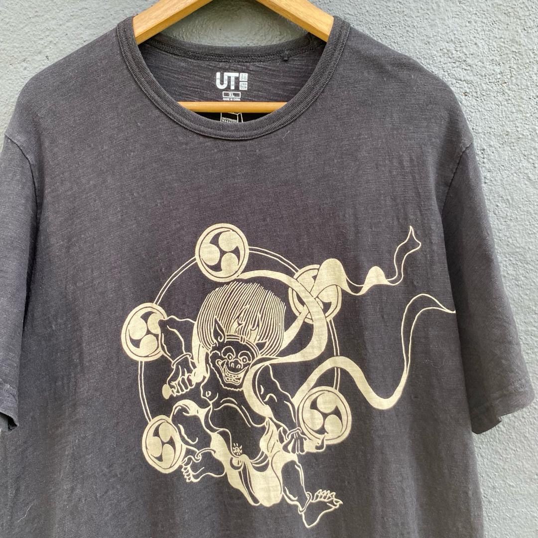 Other Faded Omotenashi Wagashi X Uniqlo Japanese Brand Tee Size US XL / EU 56 / 4 - 2 Thumbnail