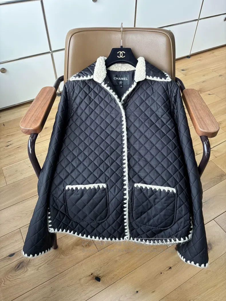Chanel Diamond plaid black cotton jacket
