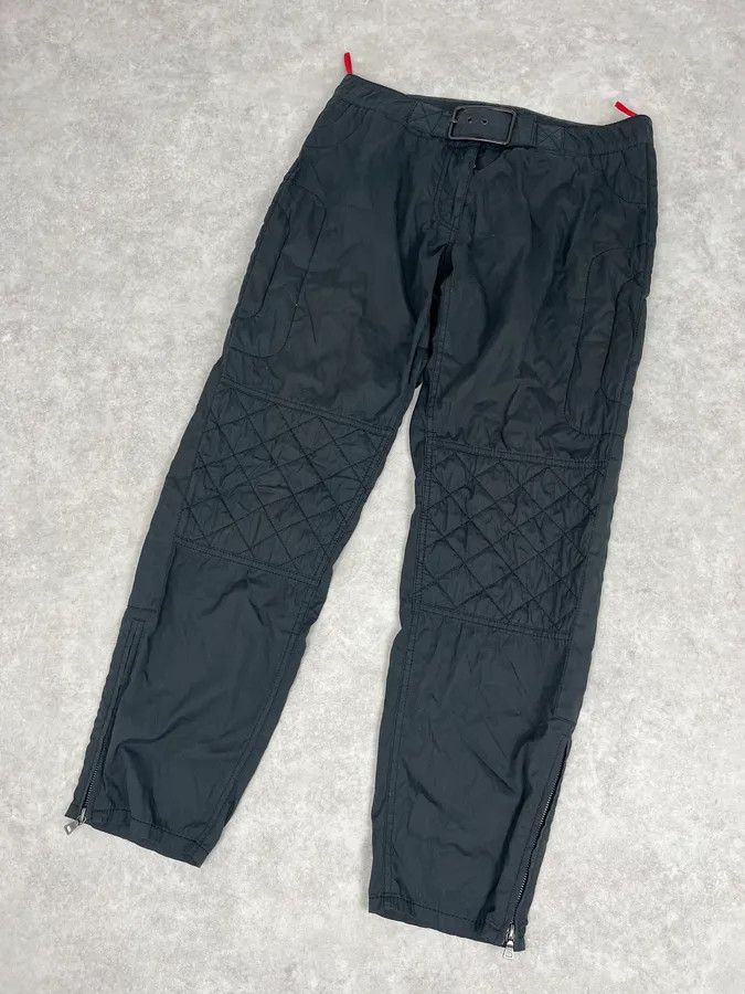Prada 2000s Prada Black Nylon Minimalist Cargo Pants Size 27" / US 4 / IT 40 - 5 Thumbnail