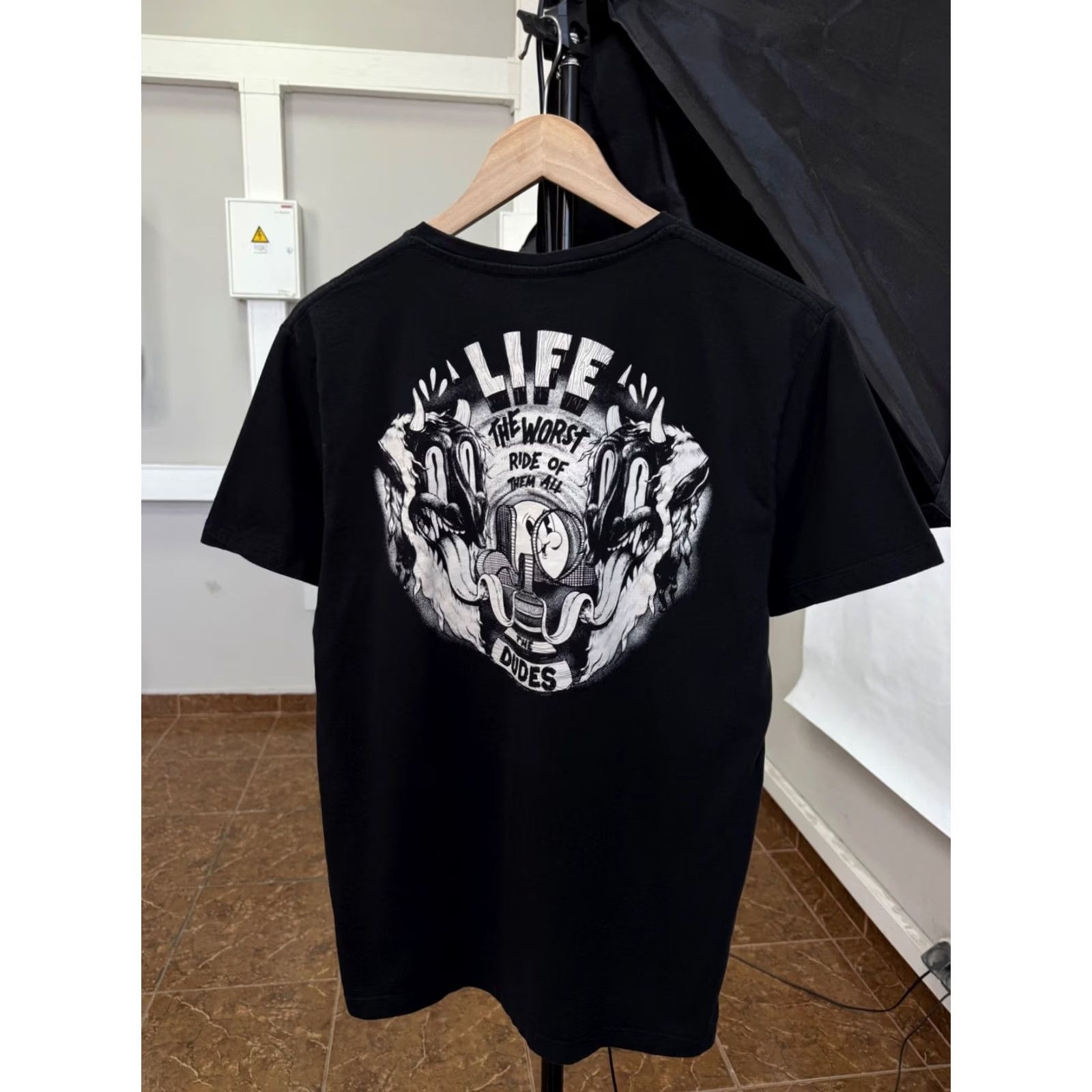 Alife VINTAGE Y2K The Dudes Life The Worst Ride Of Them All T-Shirt M Black Mens Size US M / EU 48-50 / 2 - 2 Thumbnail