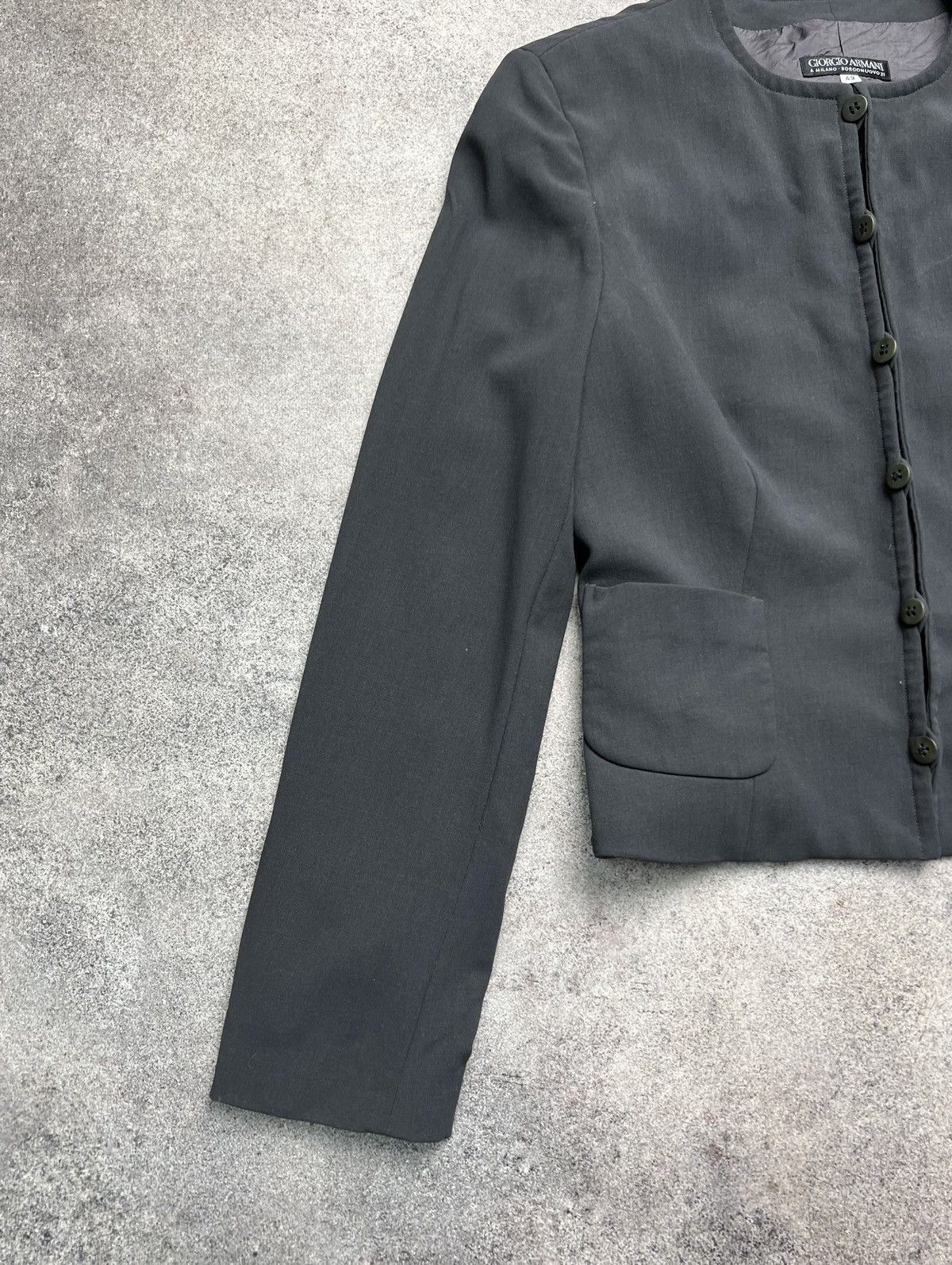 Giorgio Armani × Vintage Giorgio Armani 90s vintage cropped blazer jacket Size S / US 4 / IT 40 - 2 Thumbnail