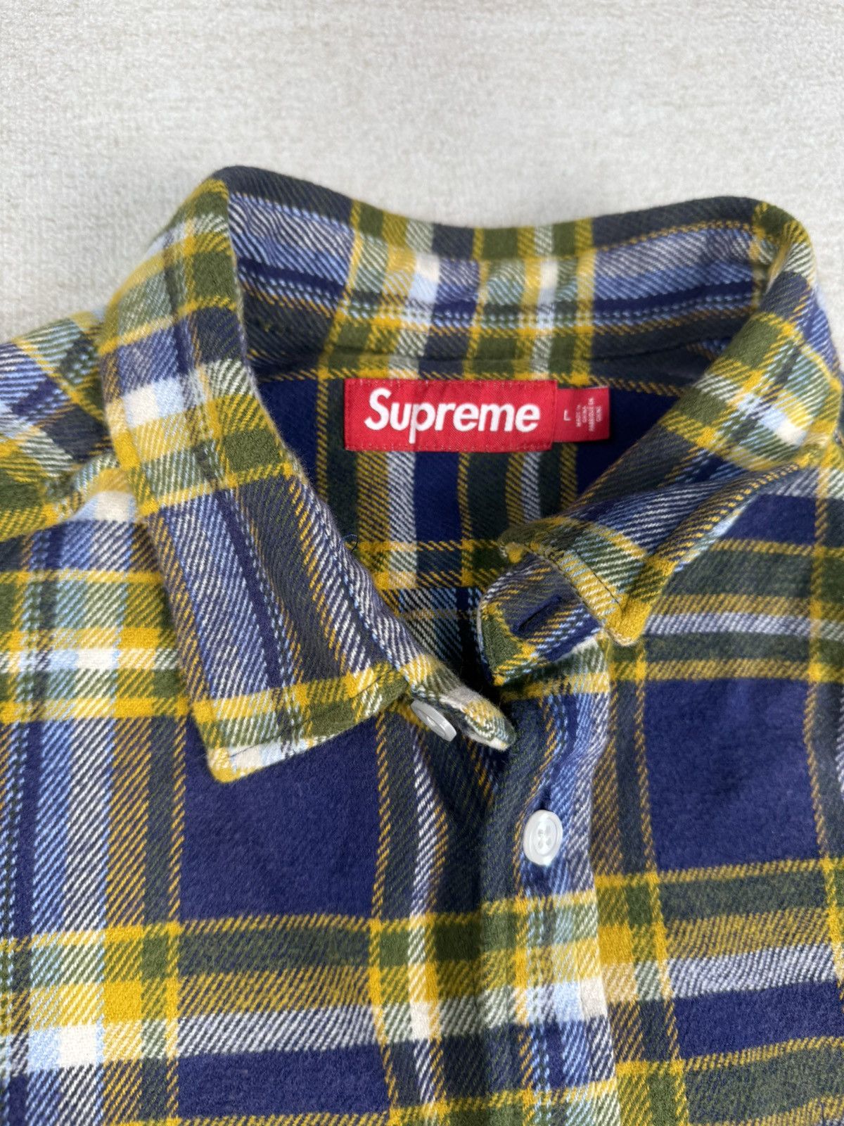 Supreme Supreme old english embroidered flannel Size US L / EU 52-54 / 3 - 4 Thumbnail