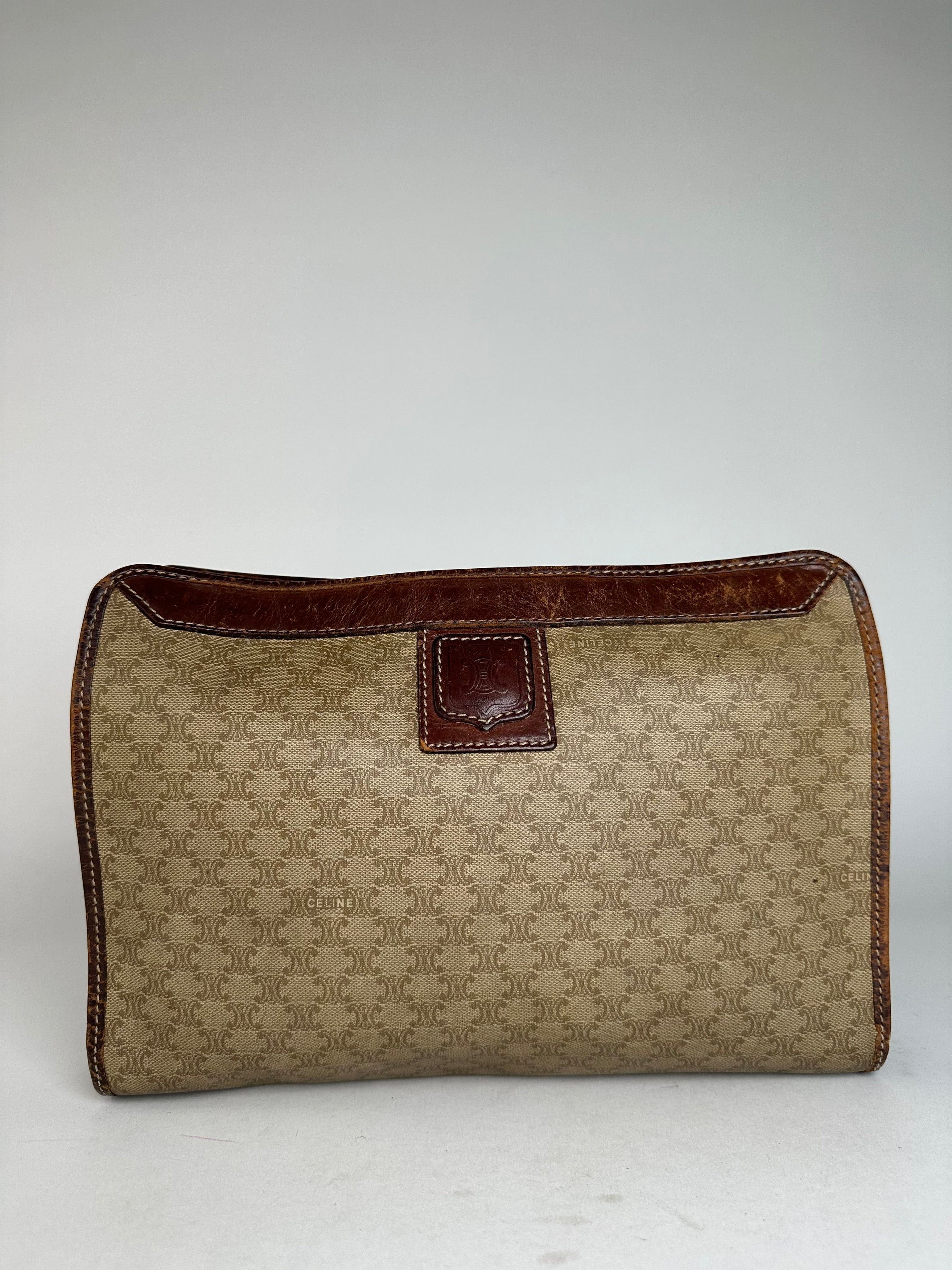 Celine Vintage Paris Triomphe Monogram Leather Clutch Beige Brown Size ONE SIZE - 1 Thumbnail