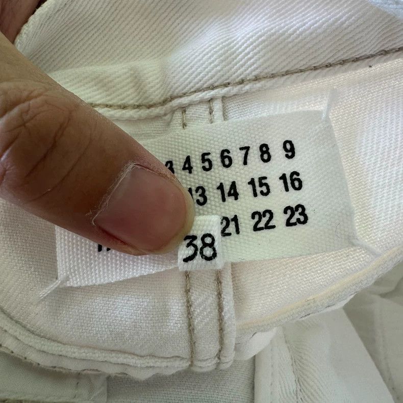 Maison Margiela Maison Margiela White destroys jeans 2501-Nextarrow Size US 38 / EU 54 - 6 Thumbnail