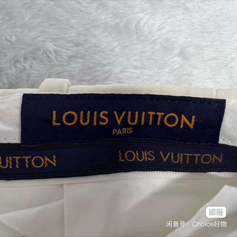 Louis Vuitton Louis Vuitton White trousers 2503-Nextarrow Size US 40 / EU 56 - 3 Thumbnail