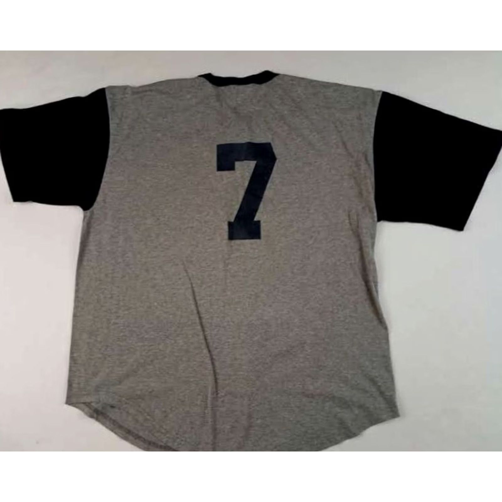 X-LARGE VINTAGE Miller Lite Beer Badger 1/4 Button Baseball #7 Jersey T-Shirt Gray XL Mens Size US XL / EU 56 / 4 - 4 Thumbnail