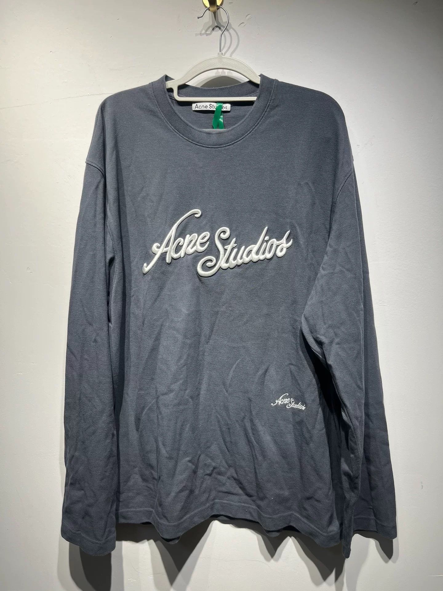 Acne Studios Acne Studios Embroidered Oversized Gray T-Shirt L Men Size US L / EU 52-54 / 3 - 1 Thumbnail