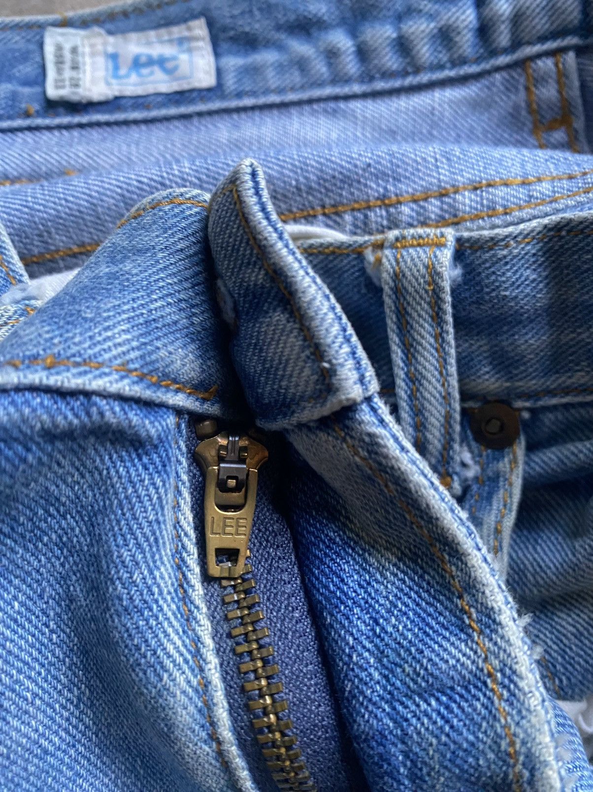 If Six Was Nine 🔥FLARE🔥Vintage Lee Riders Flare Distressed Denim Size US 27 - 16 Thumbnail