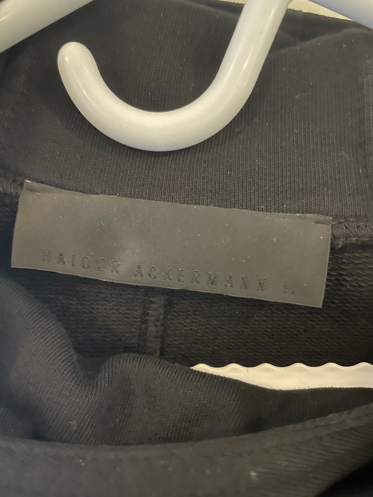 Designer × Haider Ackermann Haider Ackermann SSENSE Exclusive Black Cotton Hoodie Size US L / EU 52-54 / 3 - 4 Thumbnail