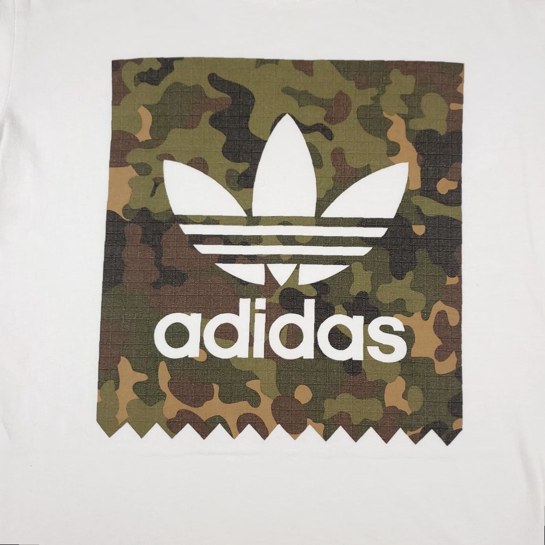 Adidas Adidas Men's Medium White Camo Logo Casual T-Shirt Short Sleeve Sports Size US M / EU 48-50 / 2 - 2 Thumbnail