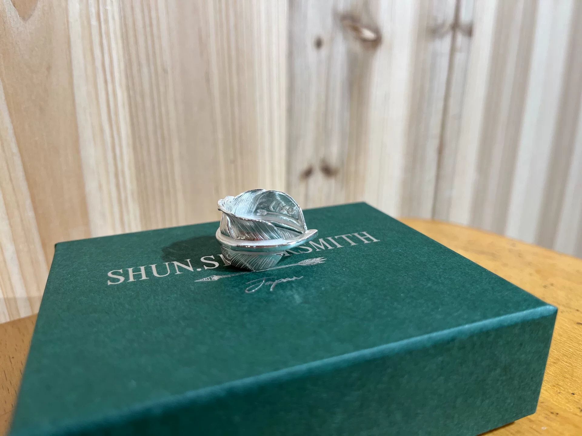 Takumi shun smith feather ring in silver Size ONE SIZE - 1 Thumbnail