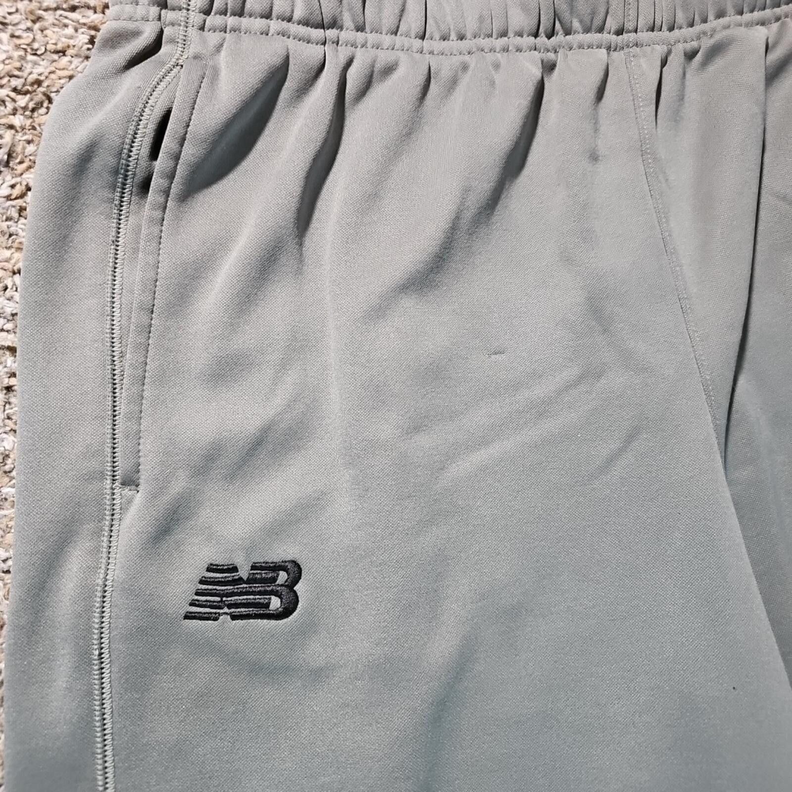 New Balance New Balance XL Green Sweatpants Size US 36 / EU 52 - 2 Thumbnail