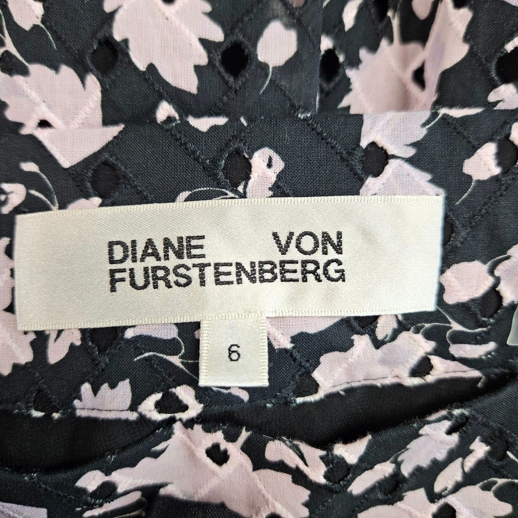 Diane von Furstenberg Diane von Furstenberg Womens Floral Lucia Midi Skirt Sz 6 Black Pink Eyelet Size 28" / US 6 / IT 42 - 5 Thumbnail