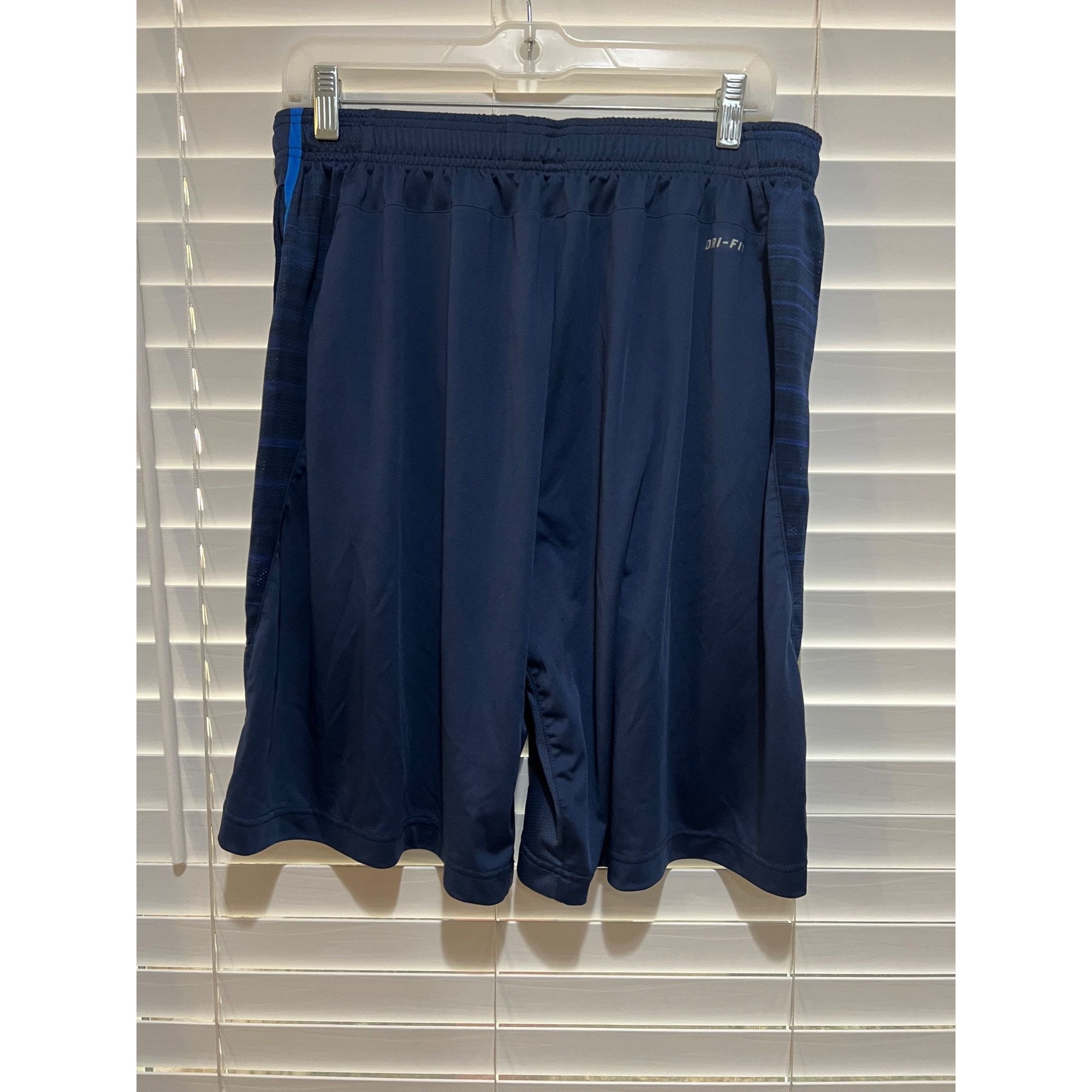 Nike Nike Mens Gym Shorts - Size L Size US 36 / EU 52 - 3 Thumbnail
