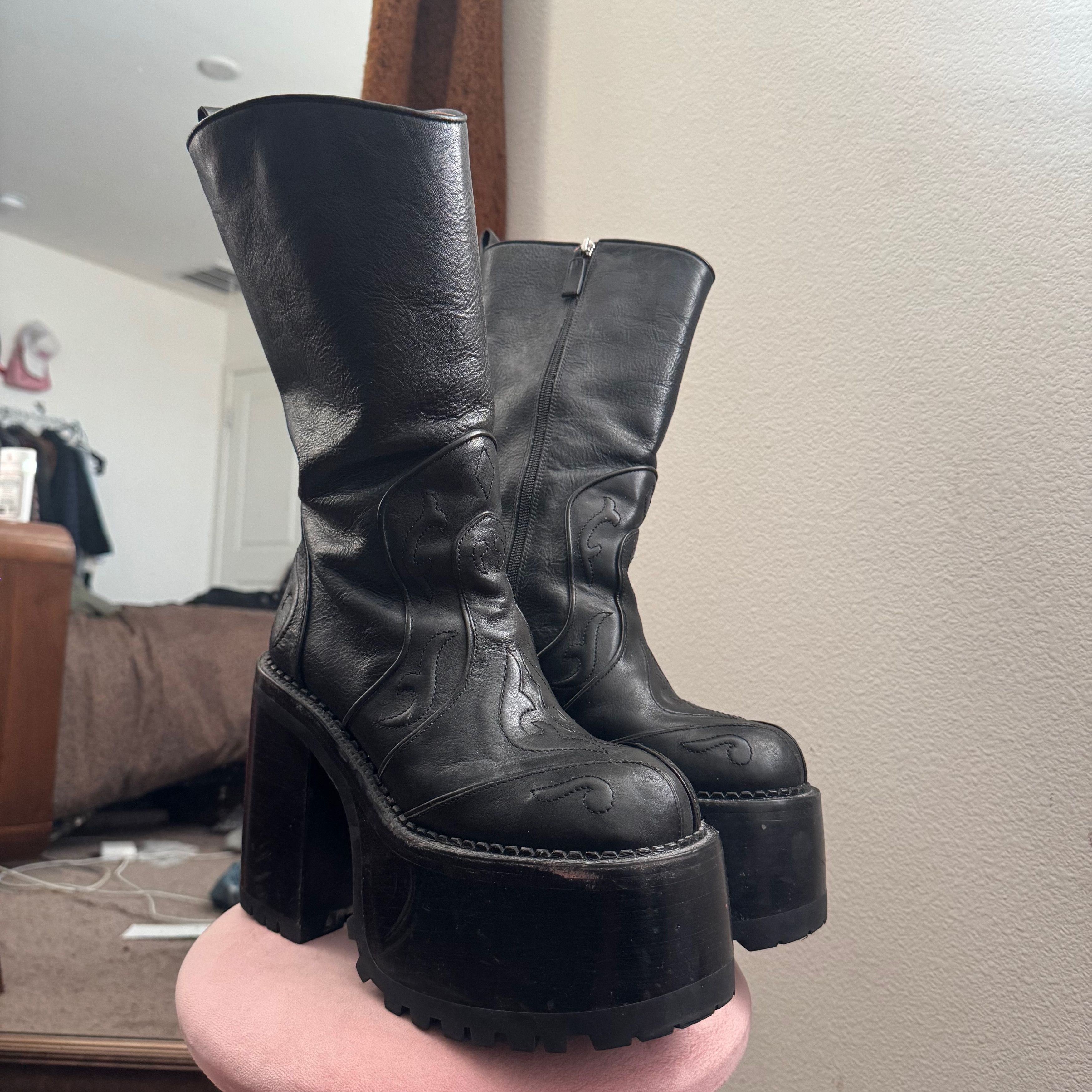 Marc Jacobs Marc Jacobs HEAVEN MARGARET Boots RARE Black Leather Women's Size US 9 / IT 39 - 4 Thumbnail