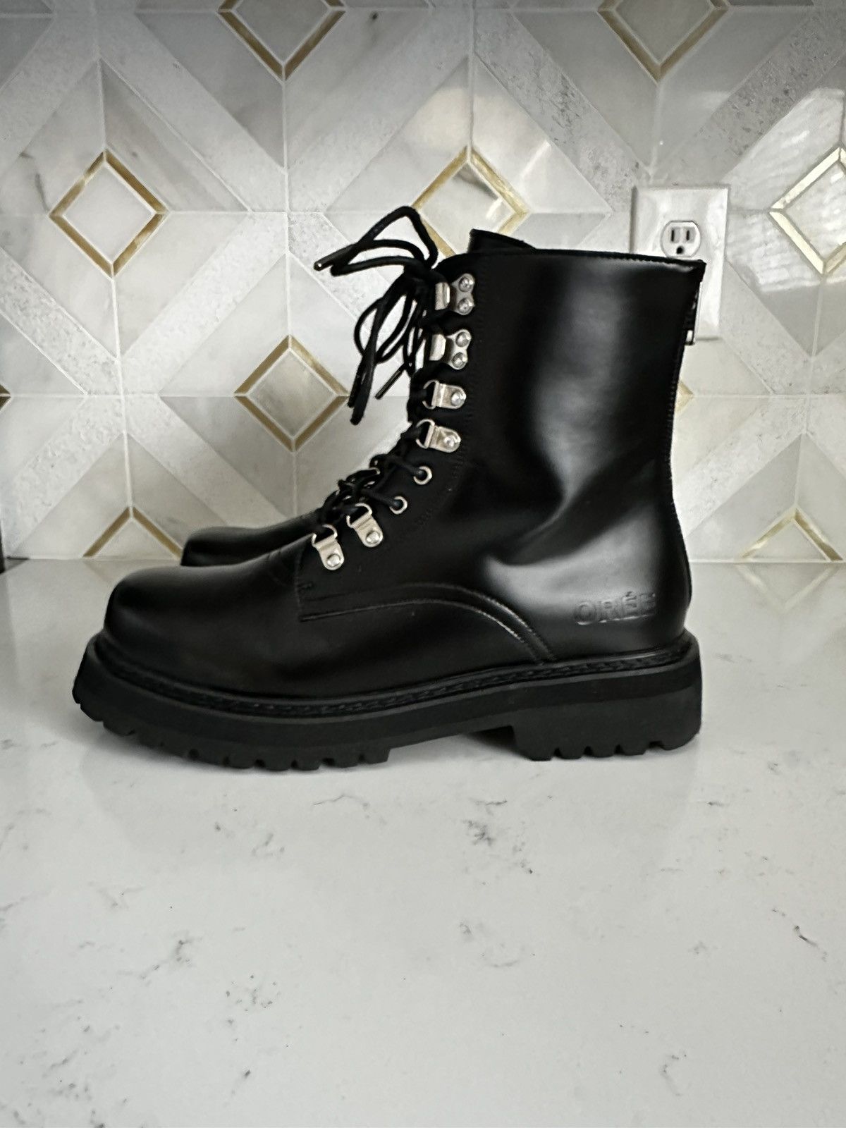 靴 oreenyc Duke Infantry combat Boot Duke Infantry combat Boot www.oreenyc.com / @oreenyc