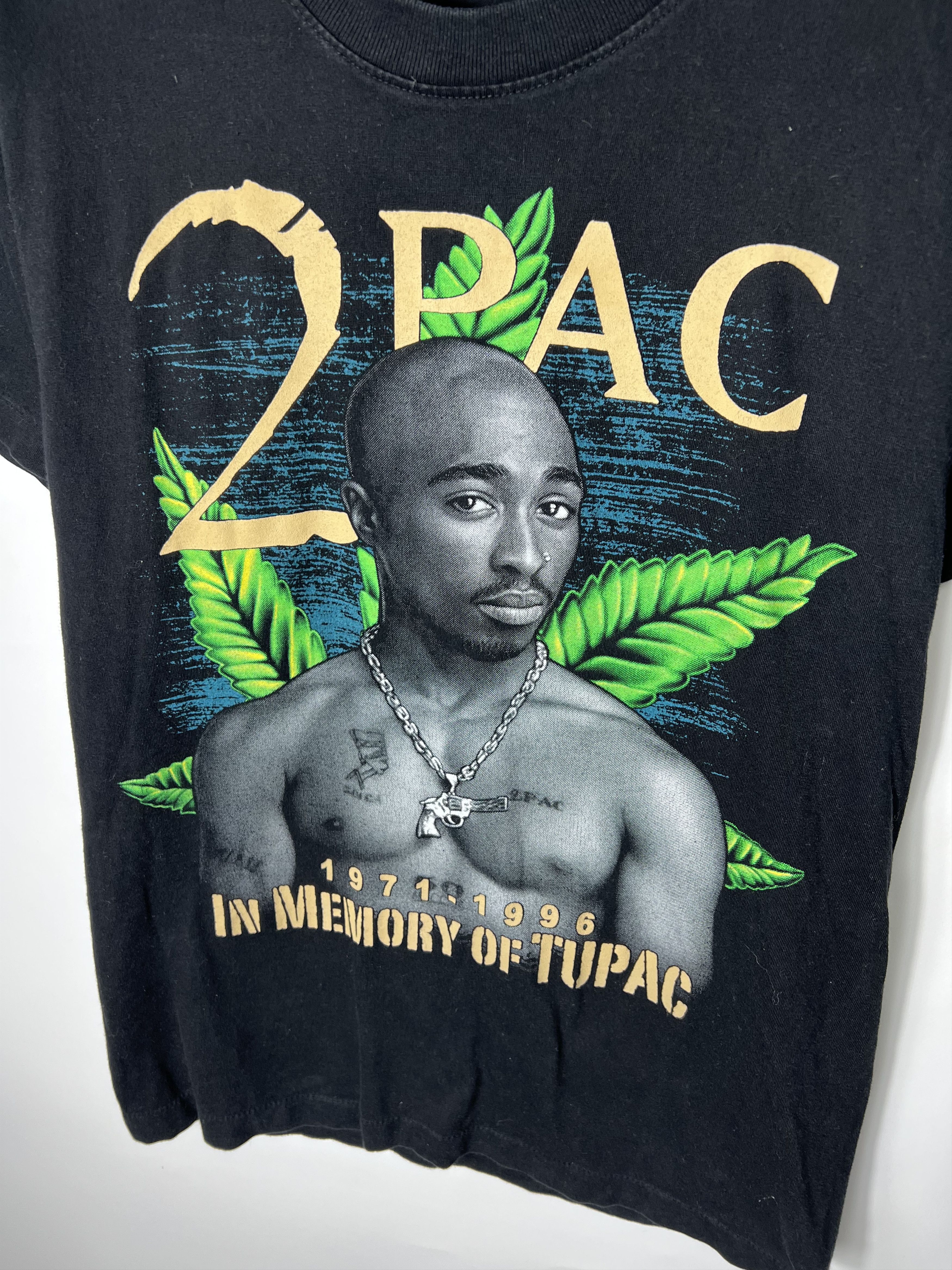 Band Tees RARE Vintage 90s Rap tee Tu Pac T-Shirt Size US M / EU 48-50 / 2 - 2 Thumbnail