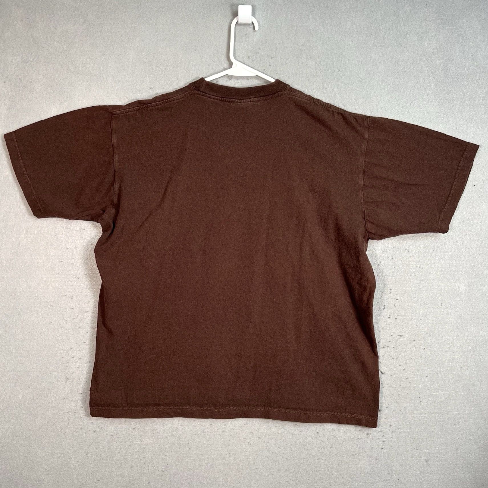 Vintage VINTAGE Empire Biglands Shirt Adult XL Brown Mens Graphic Tee 2000s Size US XL / EU 56 / 4 - 7 Thumbnail