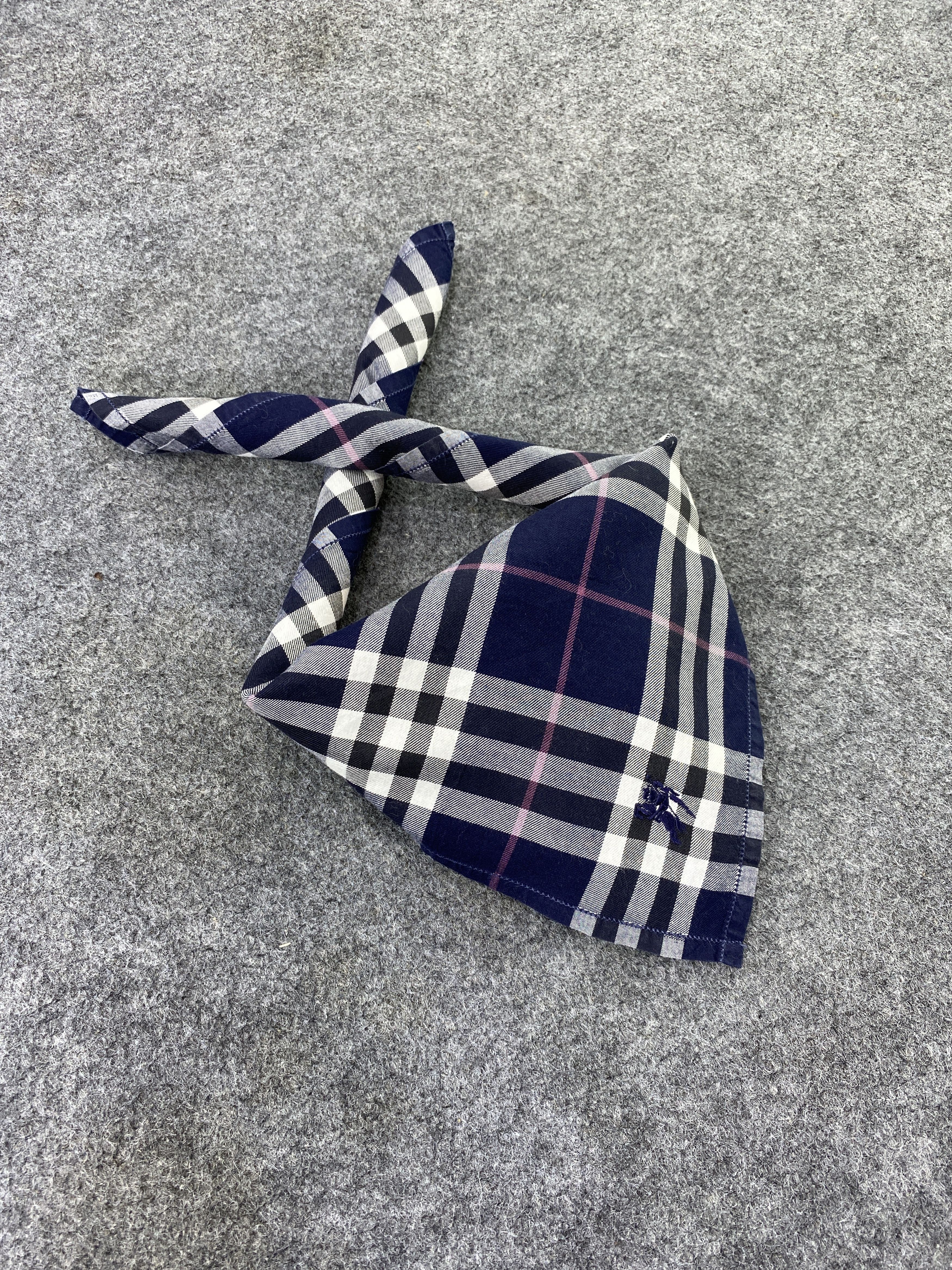 Burberry Handkerchief / Bandana / Neckerchief-B427