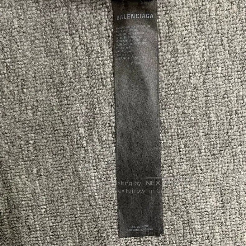 Balenciaga Balenciaga Black Inverted Logo Long Sleeve Size US M / EU 48-50 / 2 - 7 Thumbnail