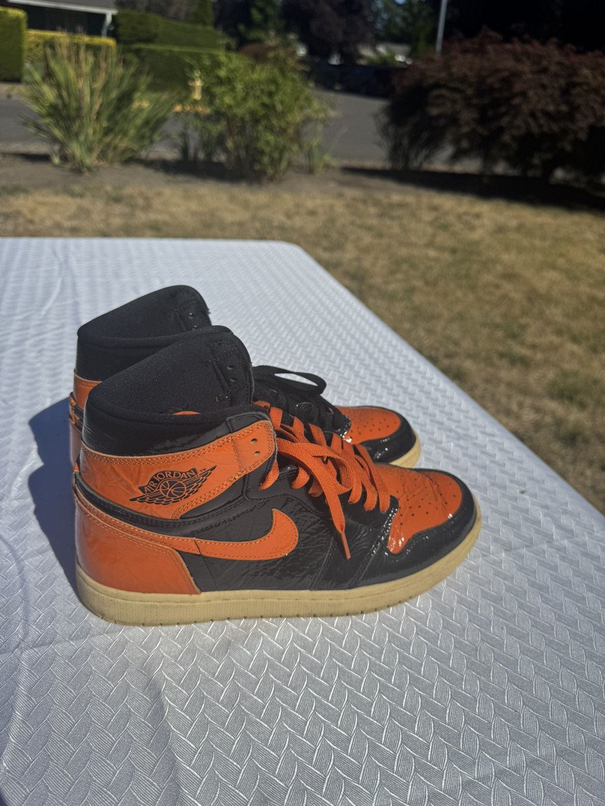 Jordan Brand Nike Jordan 1 Shattered Backboard 3.0 Size US 10 / EU 43 - 2 Thumbnail