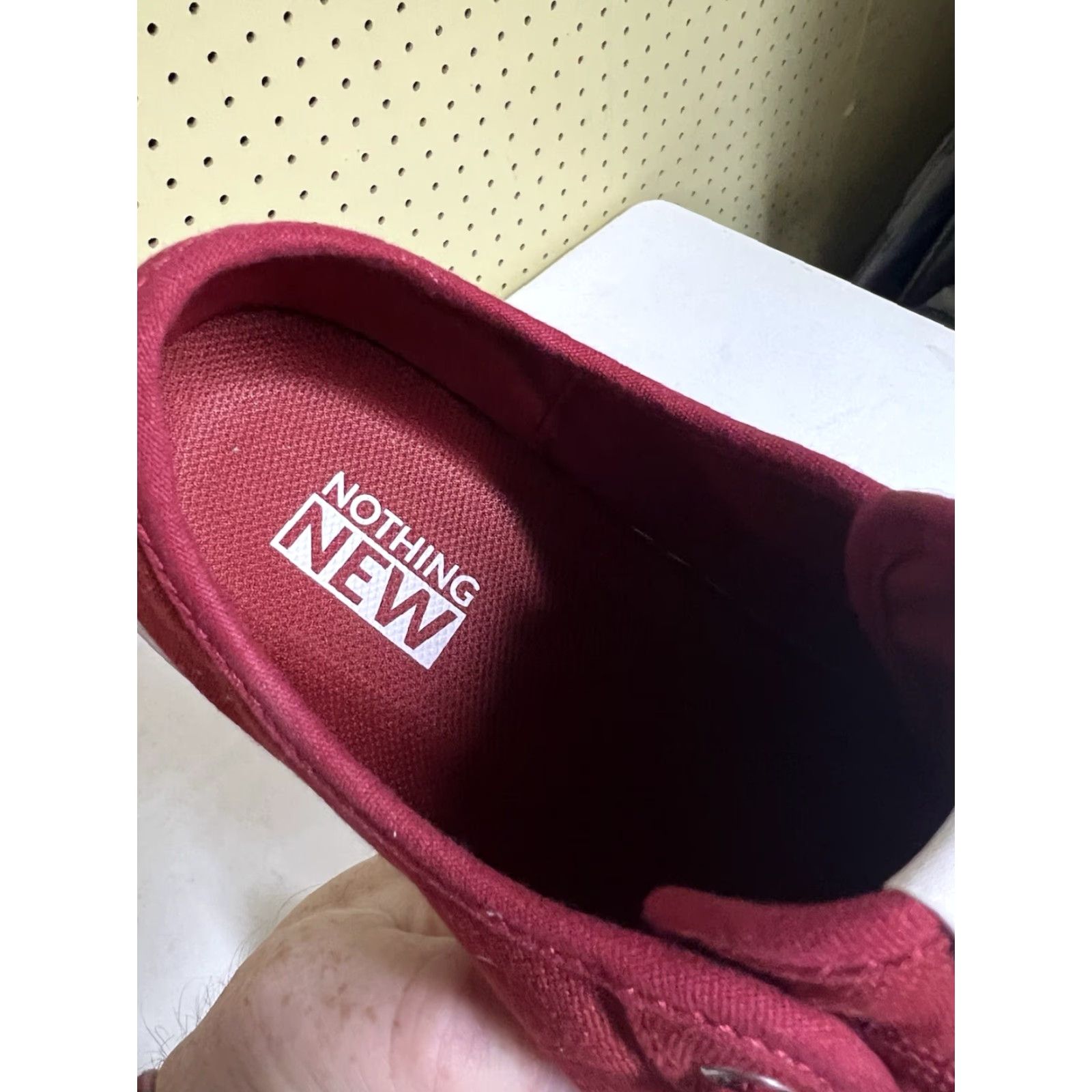 J Brand NOTHING NEW Sneaker LowTop Classic Women Size 10 Red & White Size US 10 / IT 40 - 4 Thumbnail