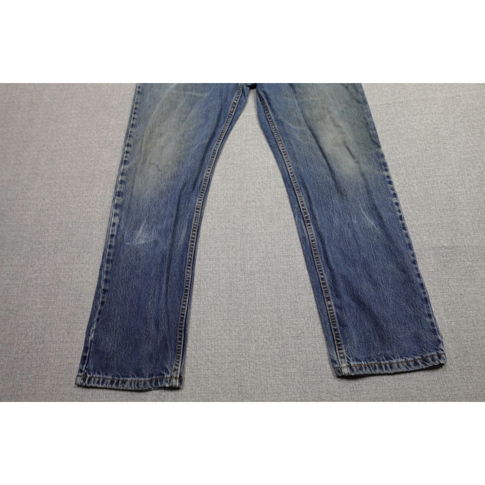 Levi's VINTAGE Levi's 505 Jeans Mens 36x30 Blue Regular Straight Relaxed Dark Grunge Denim 5-Pocket Levi's 505 Model 505 90s Mens Size US 36 / EU 52 - 3 Thumbnail