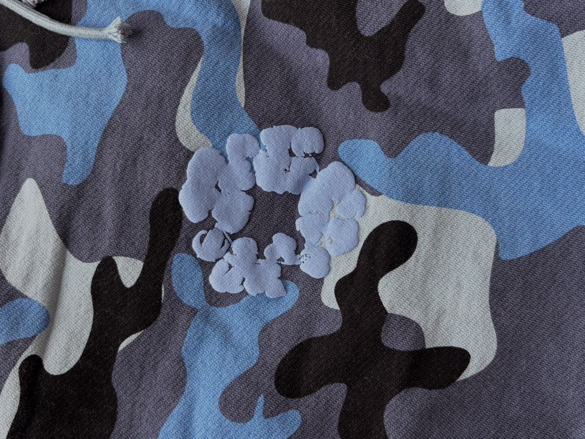 DENIM TEARS Denim Tears The Cotton Wreath Sweatpant Blue Camo Size US 33 - 2 Thumbnail