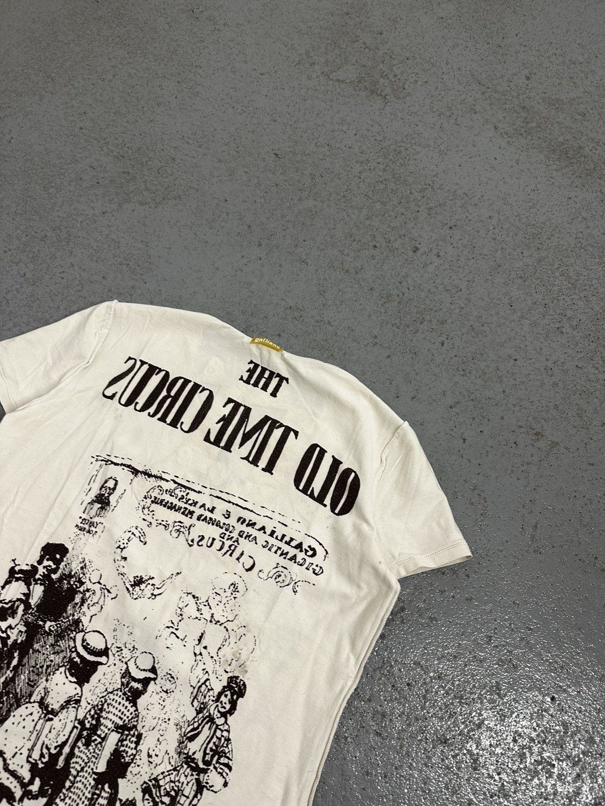 John Galliano Vintage S/S 1997 John Galliano Circus Reversible T-Shirt Size US M / EU 48-50 / 2 - 22 Thumbnail