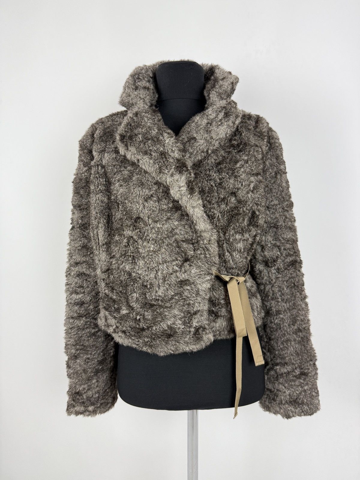 Y2K Vintage DKNY Cropped Gray Faux Fur Jacket S