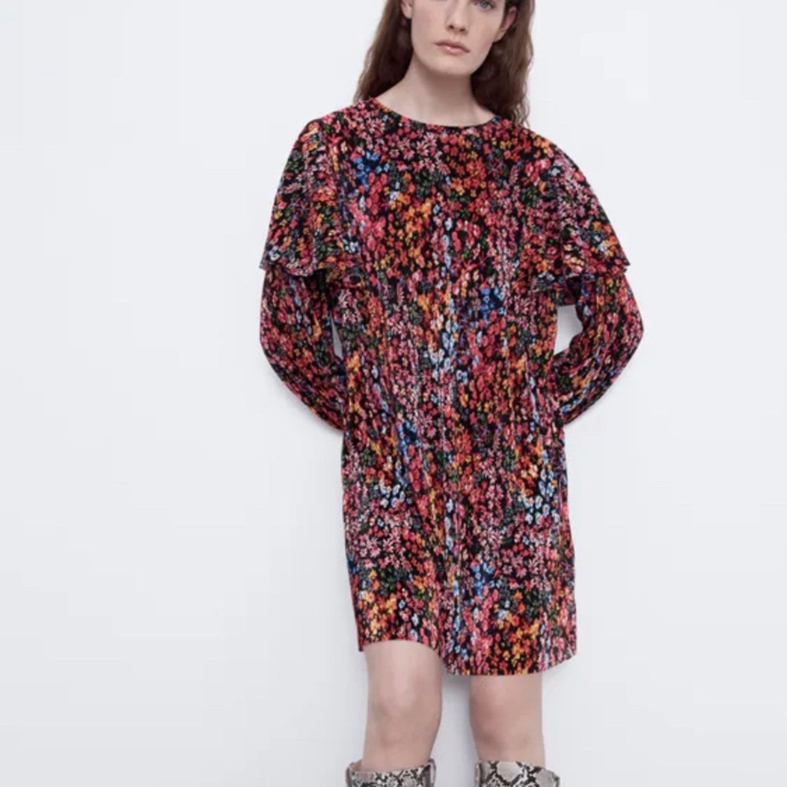 Zara Zara Micro Pleated Floral Detail Puff Sleeve Ruffled Dress Size M / US 6-8 / IT 42-44 - 2 Thumbnail