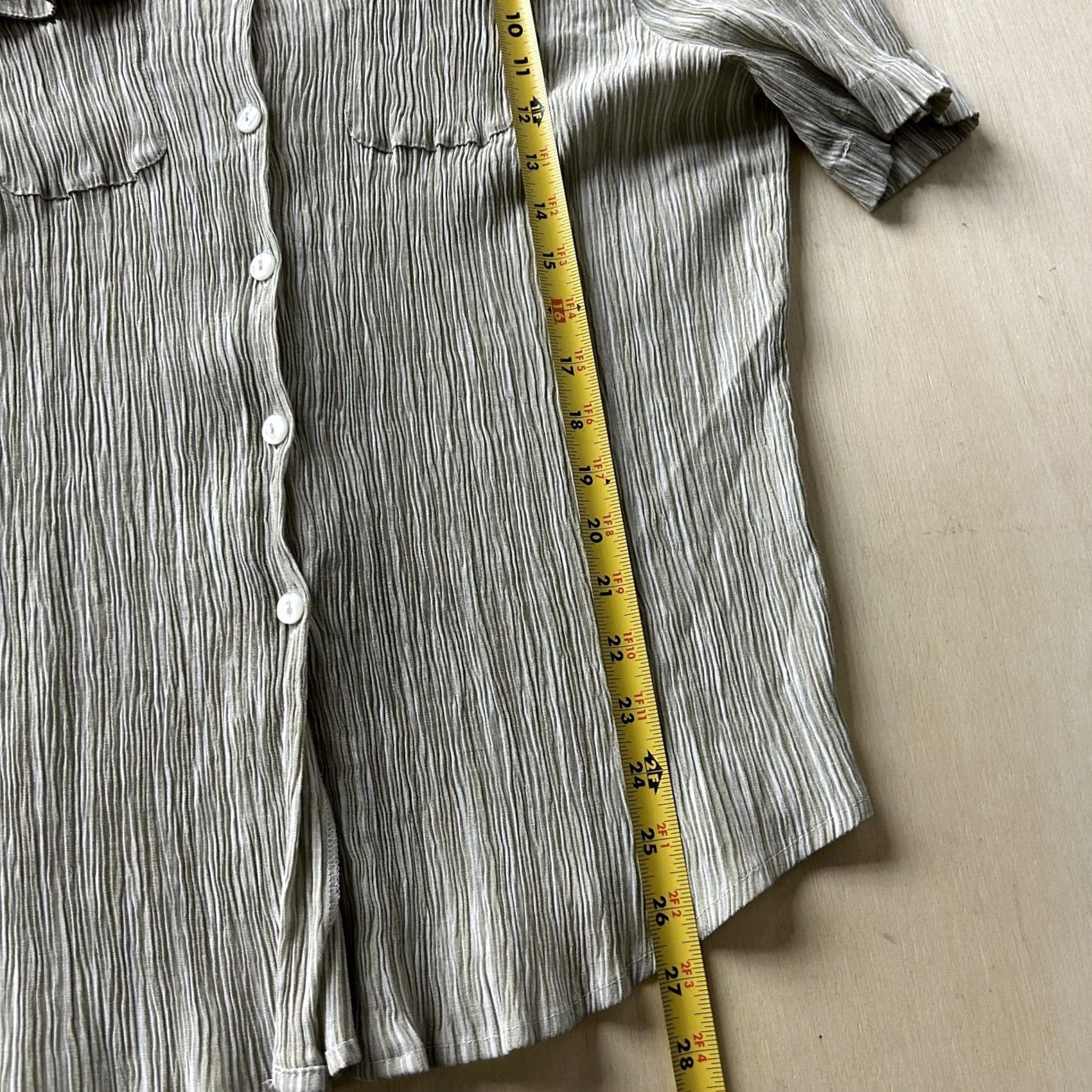 Joseph VINTAGE Lisa Josephs Blouse Womens XL Beige Textured Short Sleeve Button Up Size XL / US 12-14 / IT 48-50 - 5 Thumbnail