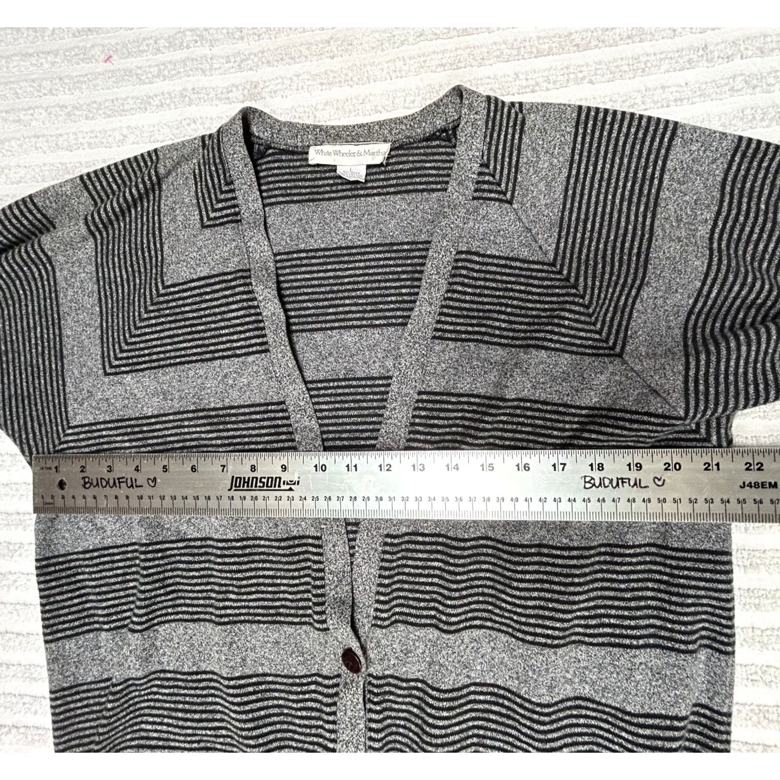Vintage White Wheeler & Martha Womens Cardigan Sweater Button Front V-Neck Striped Large Gray Cotton Knit Pullover Flat Measurements L Womens Cardigan Size L / US 10 / IT 46 - 6 Thumbnail