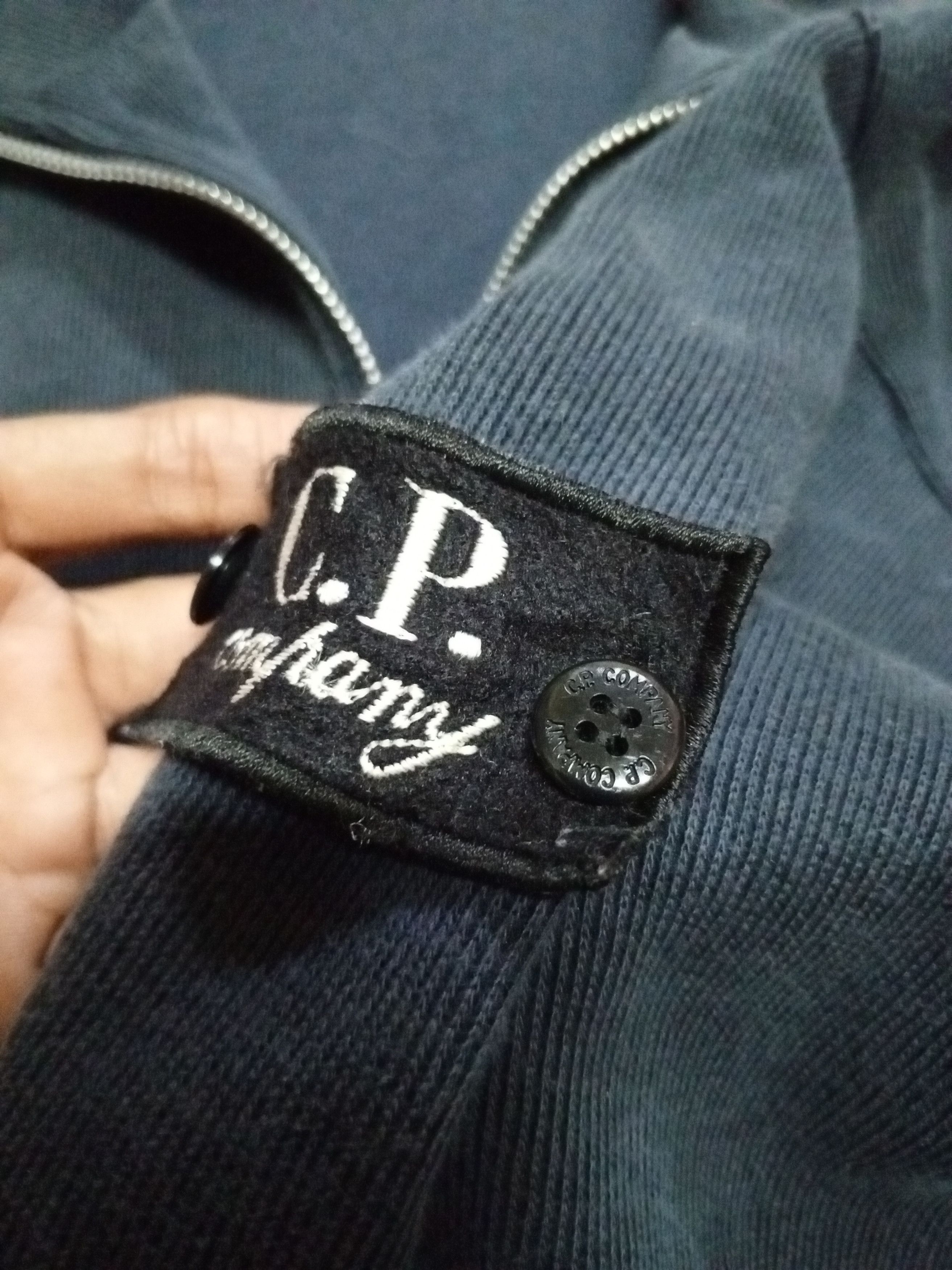 C.P. Company 🔥C.P company HALFZIP 🔥 Size US L / EU 52-54 / 3 - 7 Thumbnail