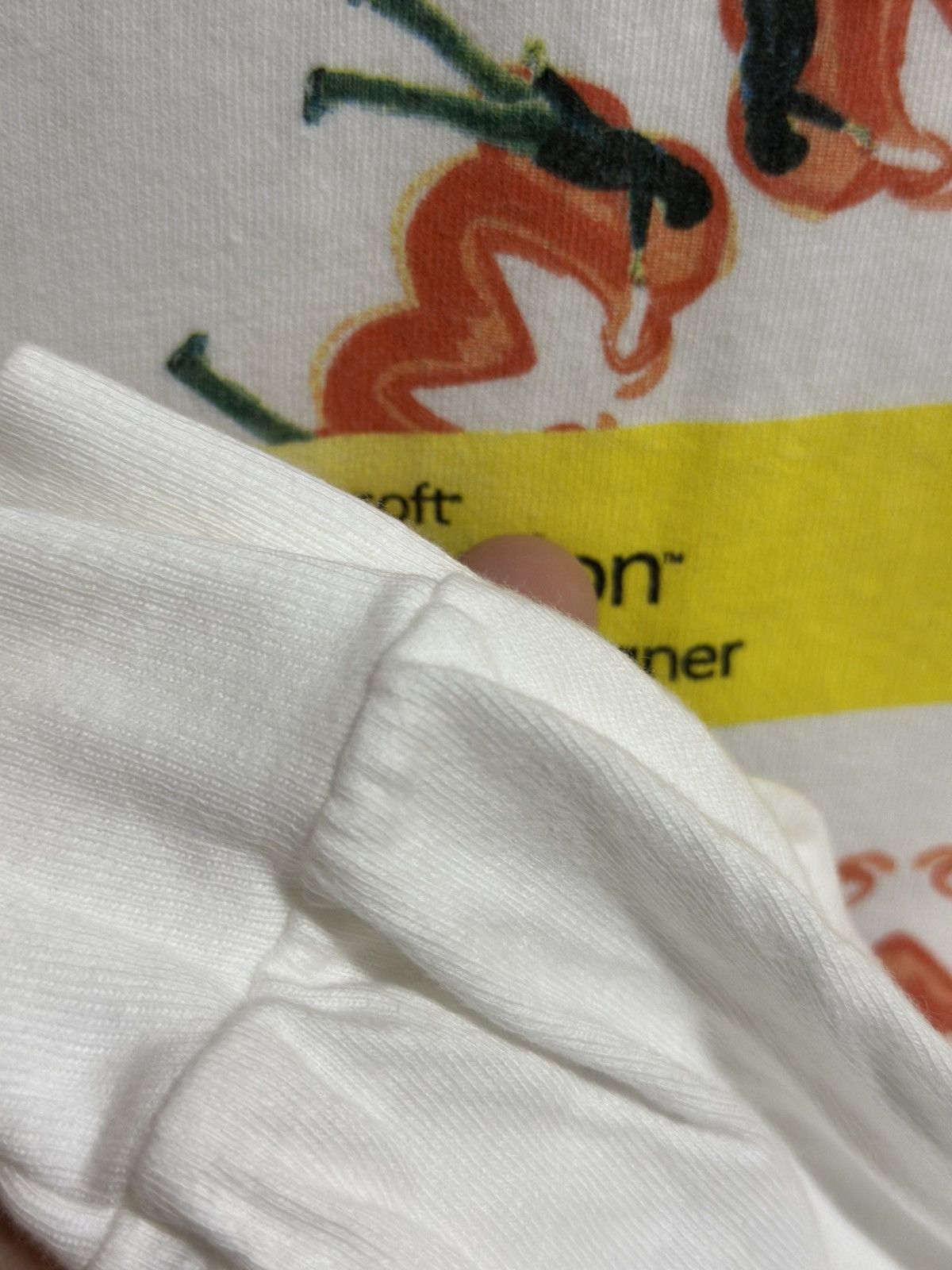 Microsoft Vintage Microsoft Expression Graphic Designer Long Sleeve T Size US L / EU 52-54 / 3 - 6 Thumbnail