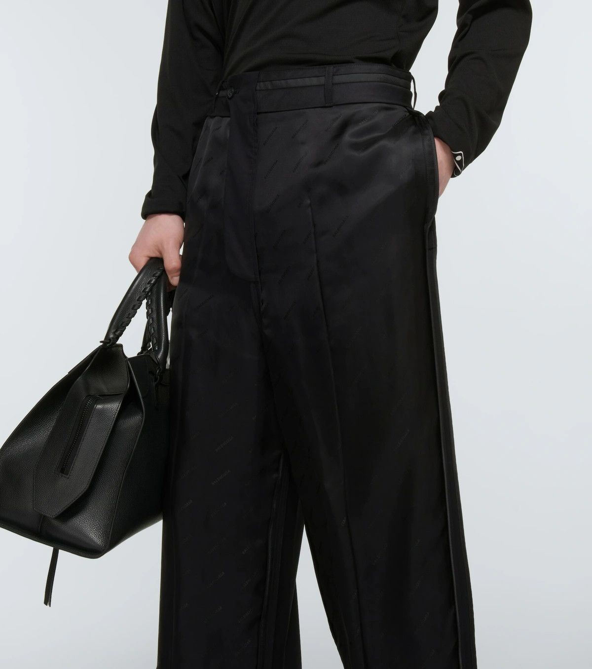 Balenciaga o1s1rm0724 Inside Out Pants in Black Size US 28 / EU 44 - 5 Thumbnail