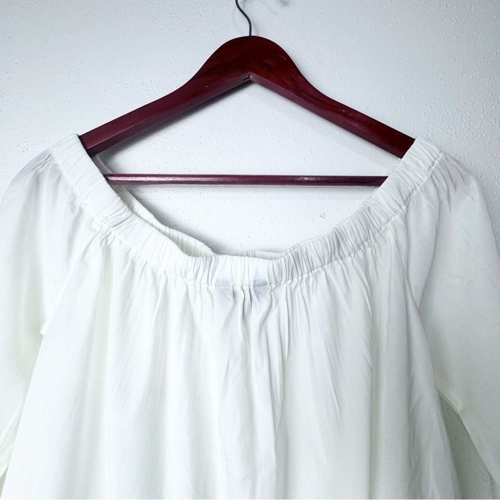 Express Express White Off the Shoulder Front Tie Top Womens Size Med Size M / US 6-8 / IT 42-44 - 5 Thumbnail
