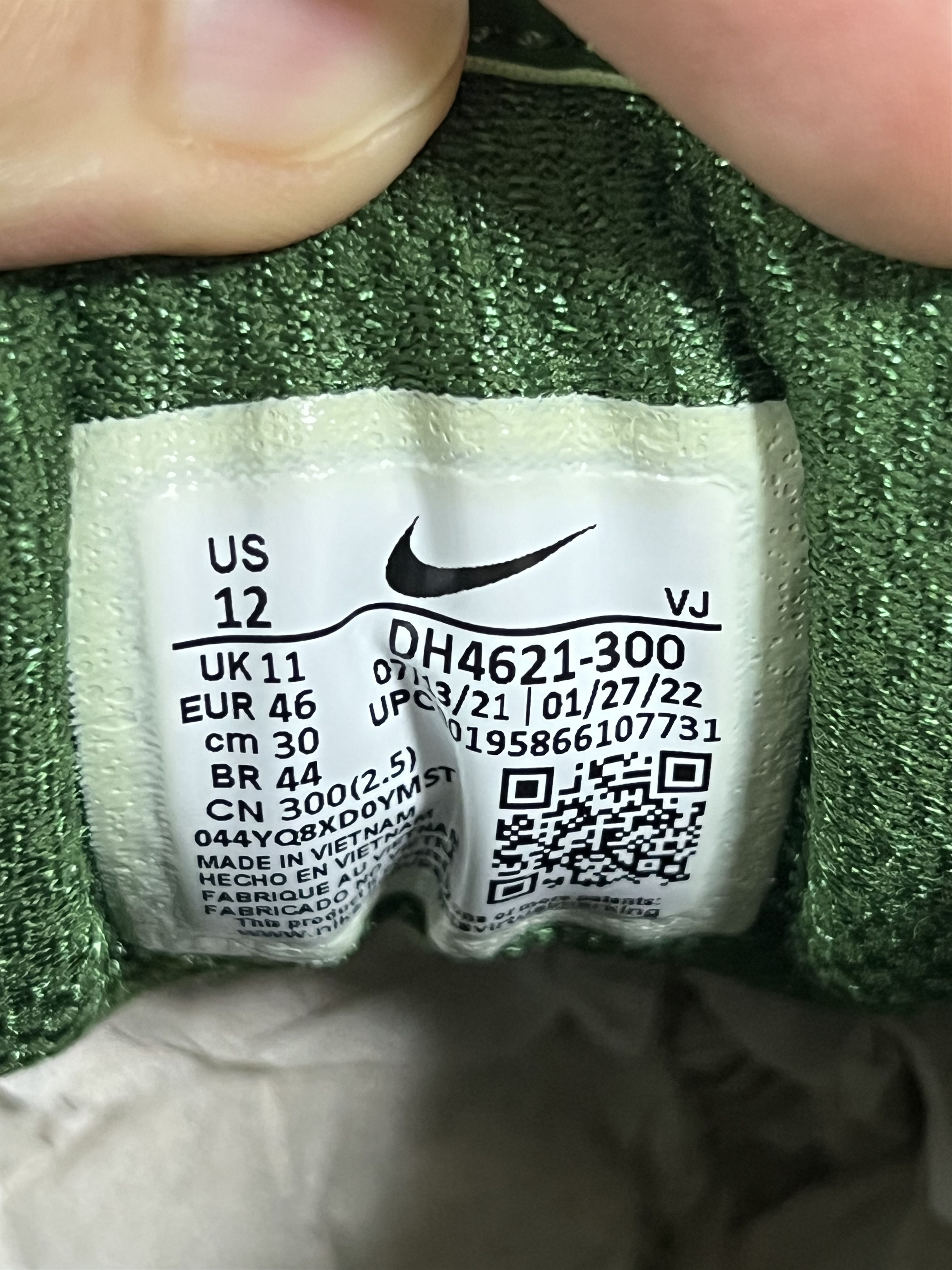 Nike 💚 2022 Nike Air Max 90 PRM Pro Green/Pale Ivory US 12 NEW Size US 12 / EU 45 - 14 Thumbnail
