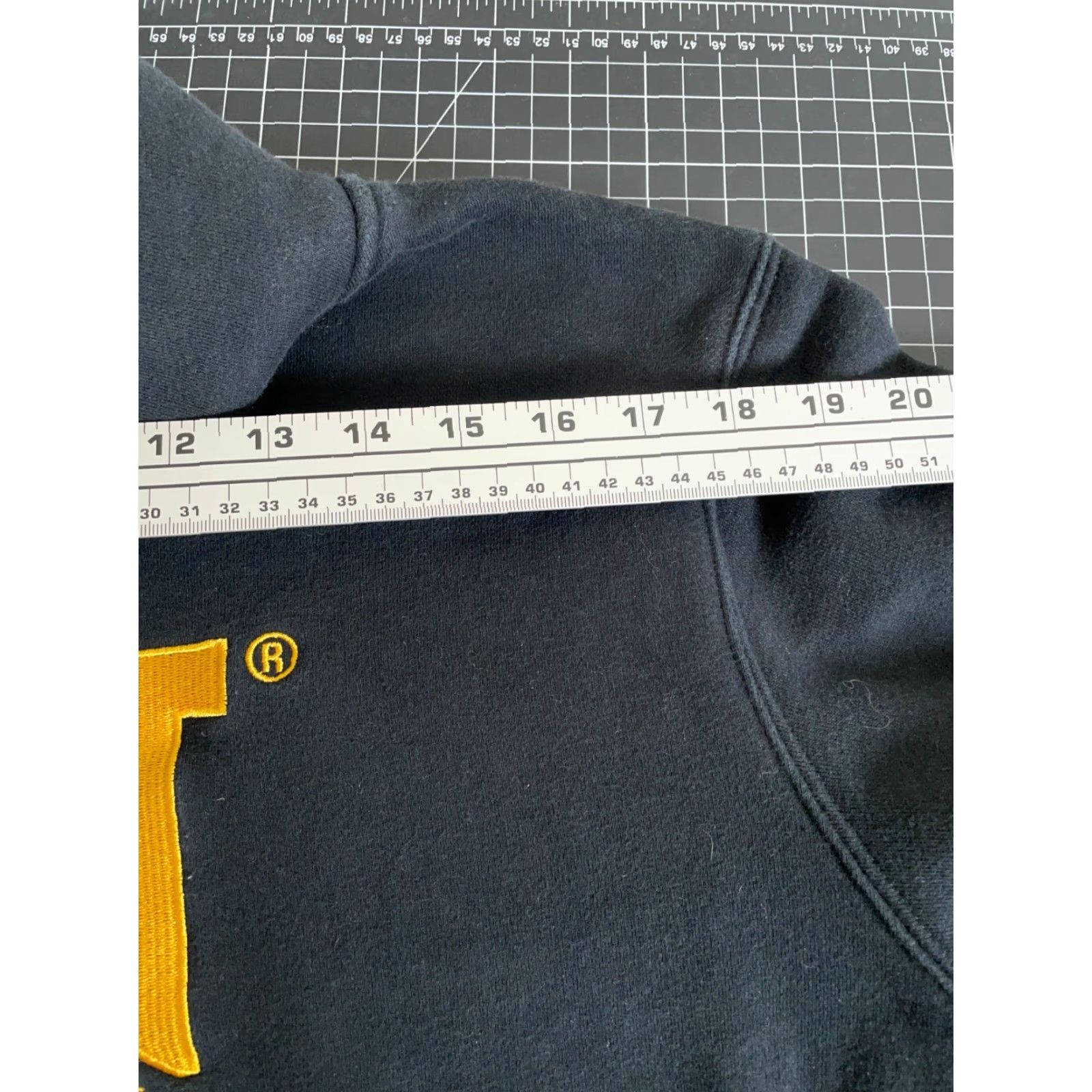 Vintage CAT Caterpillar Embroidered Hoodie Black Adult Medium Sweatshirt Heavyweight Size US M / EU 48-50 / 2 - 7 Thumbnail
