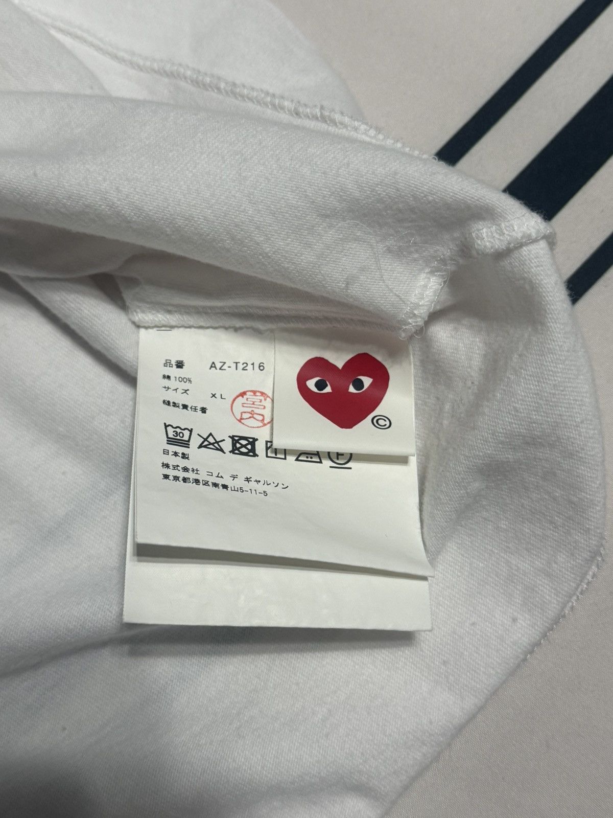 Comme des Garcons Comme De Garcons CDG PLAY Mens Tee Size US XL / EU 56 / 4 - 4 Thumbnail