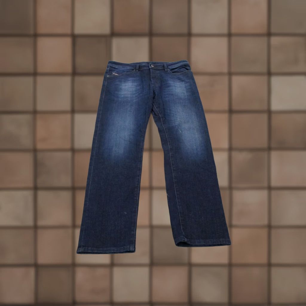 Diesel Diesel Jeans Men 36 X 32 Denim Workwear Medium Blue Regular Tapered Pockets Jeans Mens Size US 36 / EU 52 - 1 Thumbnail