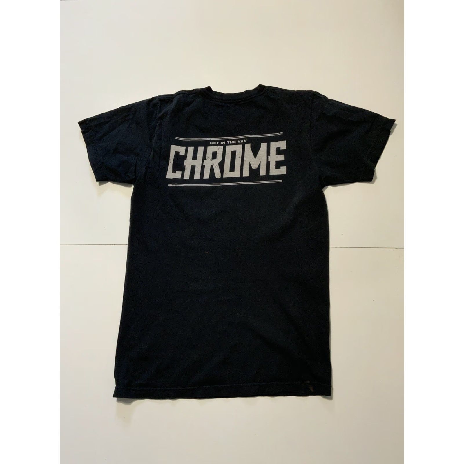 Industrie VINTAGE Chrome Industries Forged Rubber Get In The Van Black S/S Crewneck T-Shirt Sz. S Mens Size US S / EU 44-46 / 1 - 2 Thumbnail