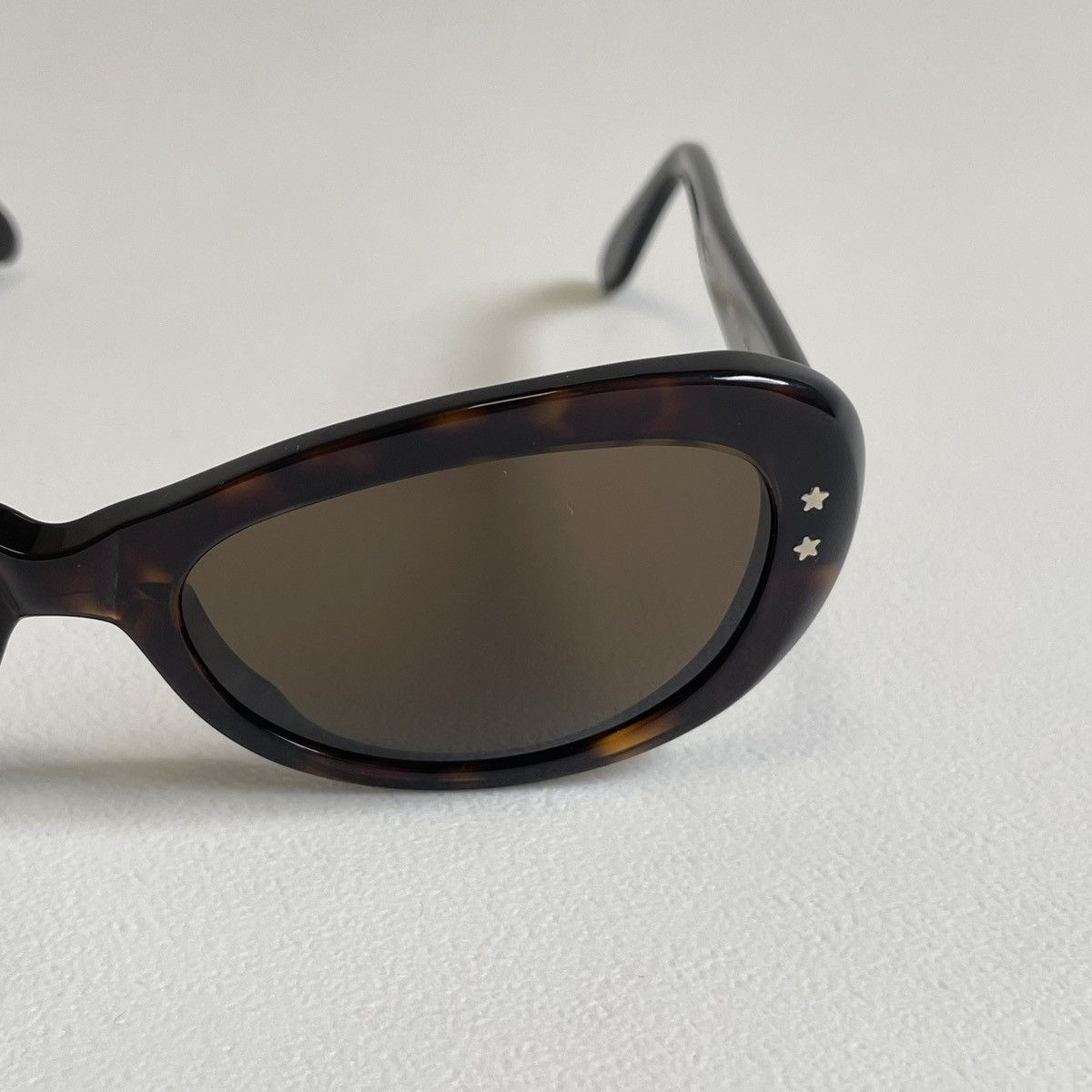 Cutler and Gross Tortoiseshell Oval ‘Cat Eye’ 70s Sunglasses Size ONE SIZE - 4 Thumbnail