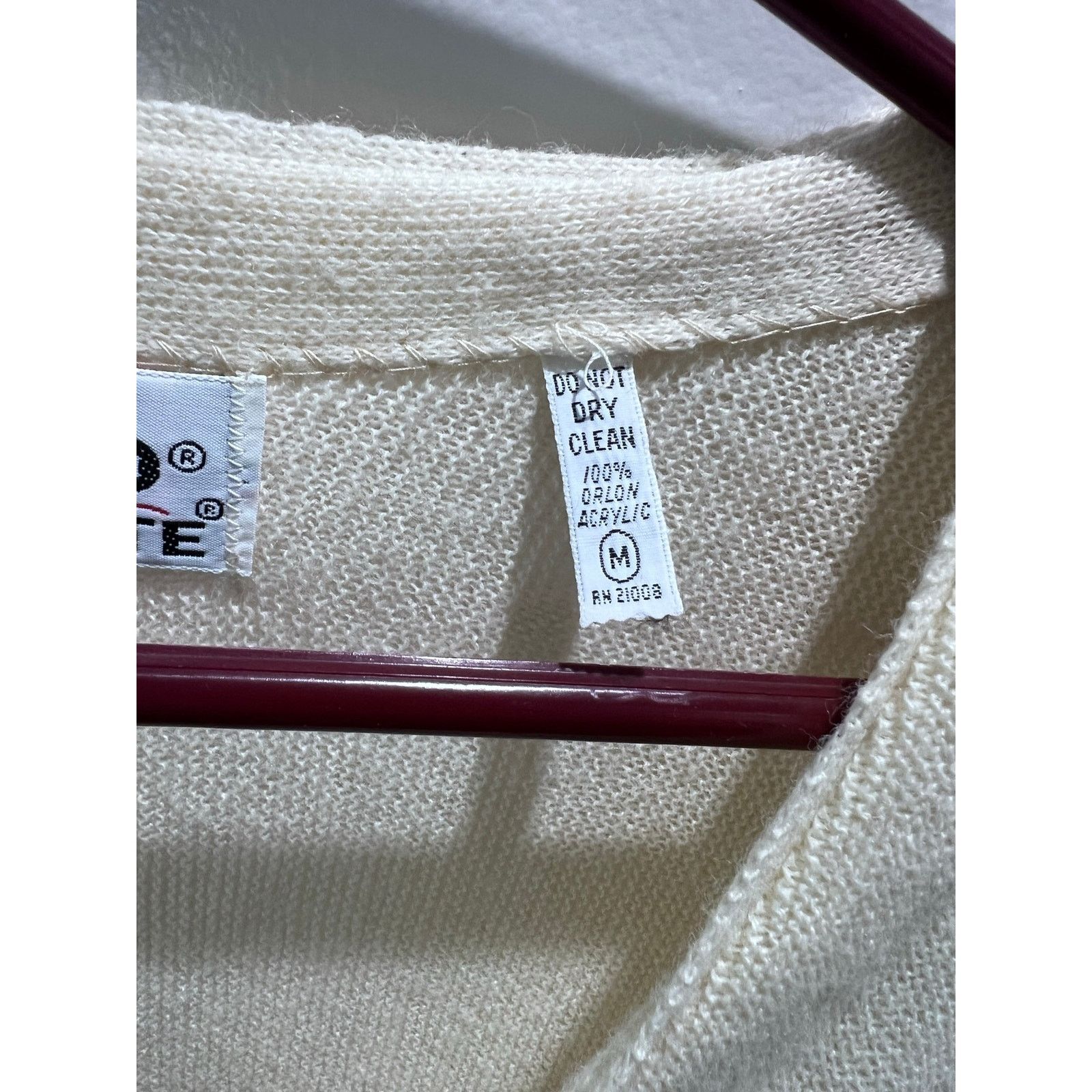 Lacoste Vintage IZOD Lacoste Cardigan Sweater Mens M Cream V Neck Size US M / EU 48-50 / 2 - 6 Thumbnail
