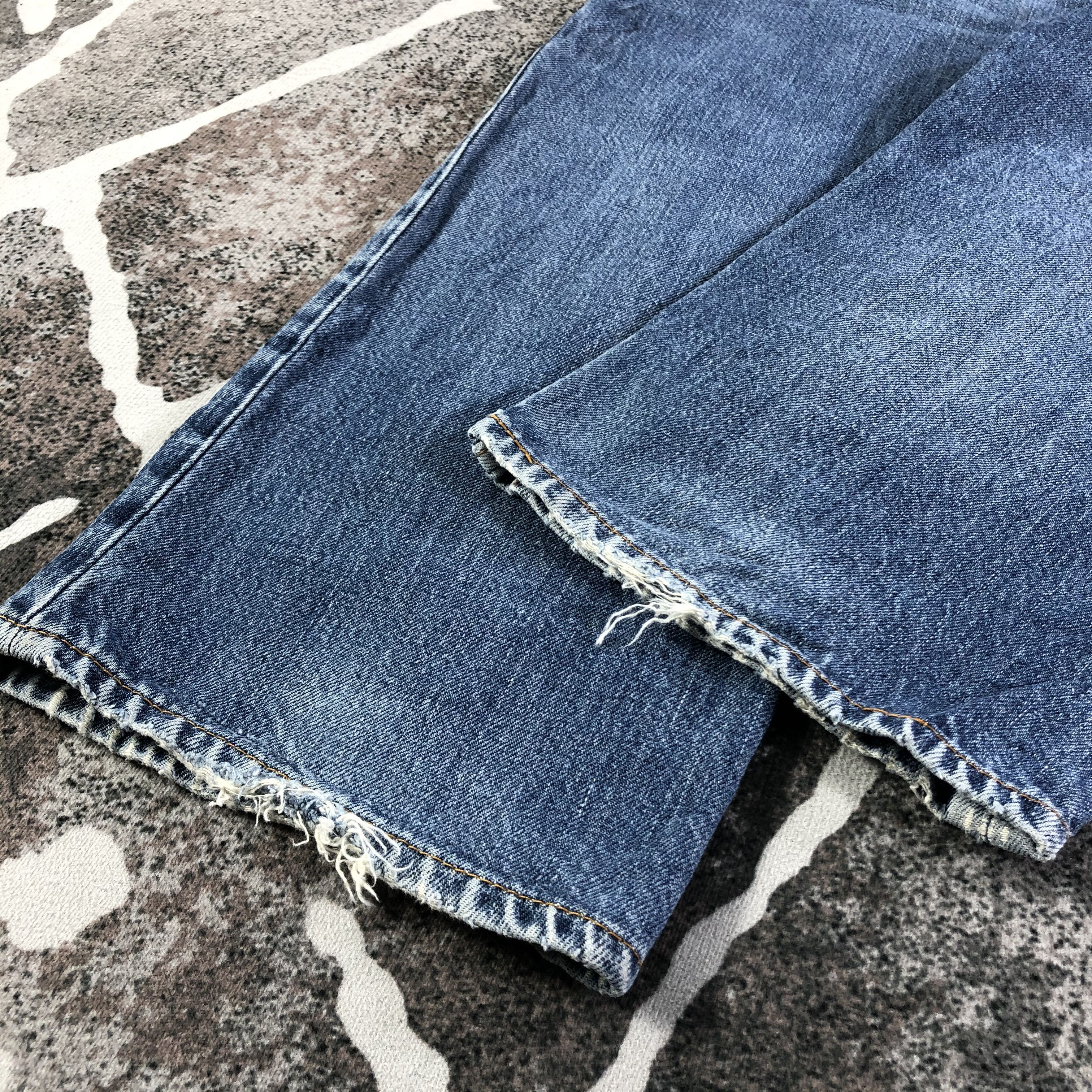 Levi's Vintage Levis 503 Jeans Faded Blue Denim KJ2094 Size US 31 - 6 Thumbnail