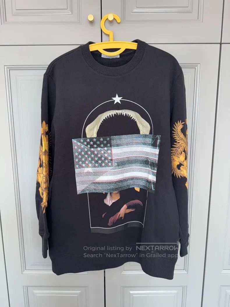 Givenchy Givenchy Hoodie with Thin Fleece Lining Size US S / EU 44-46 / 1 - 1 Thumbnail